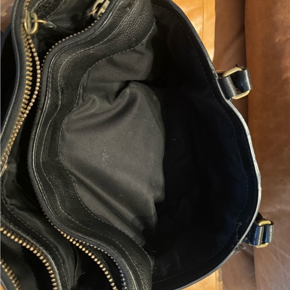 Coach Shoulder Bag - Picture 9 of 9